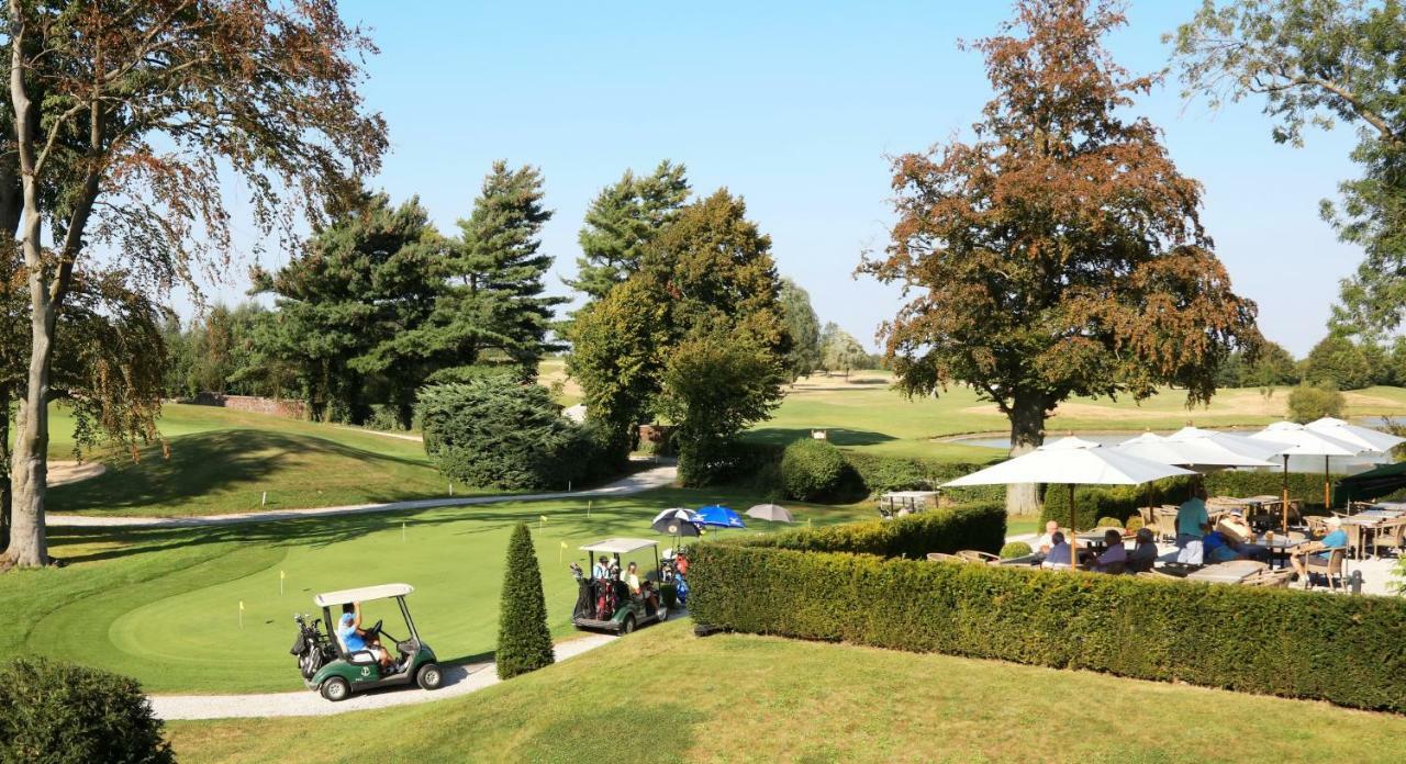 Hotel Golf De Pierpont Bons Villers Exteriör bild